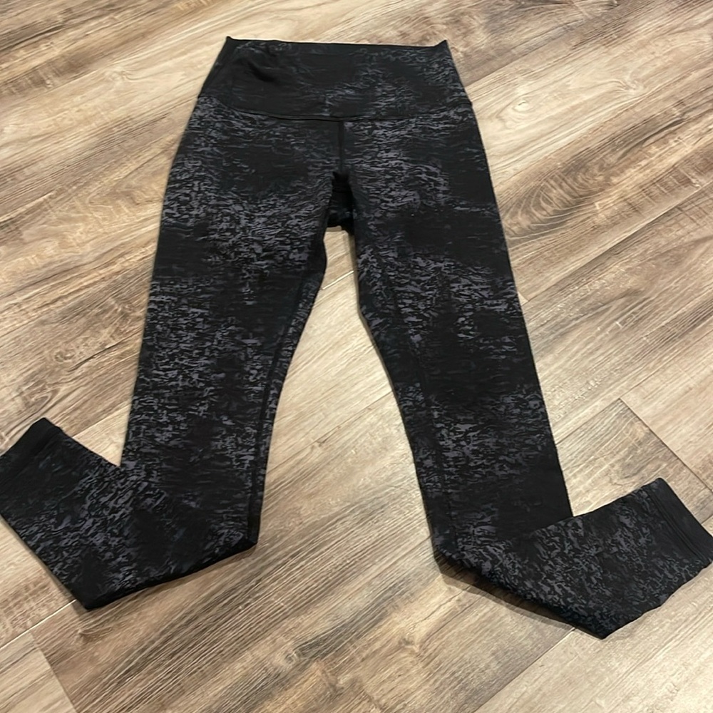 Lululemon Leggings size 6